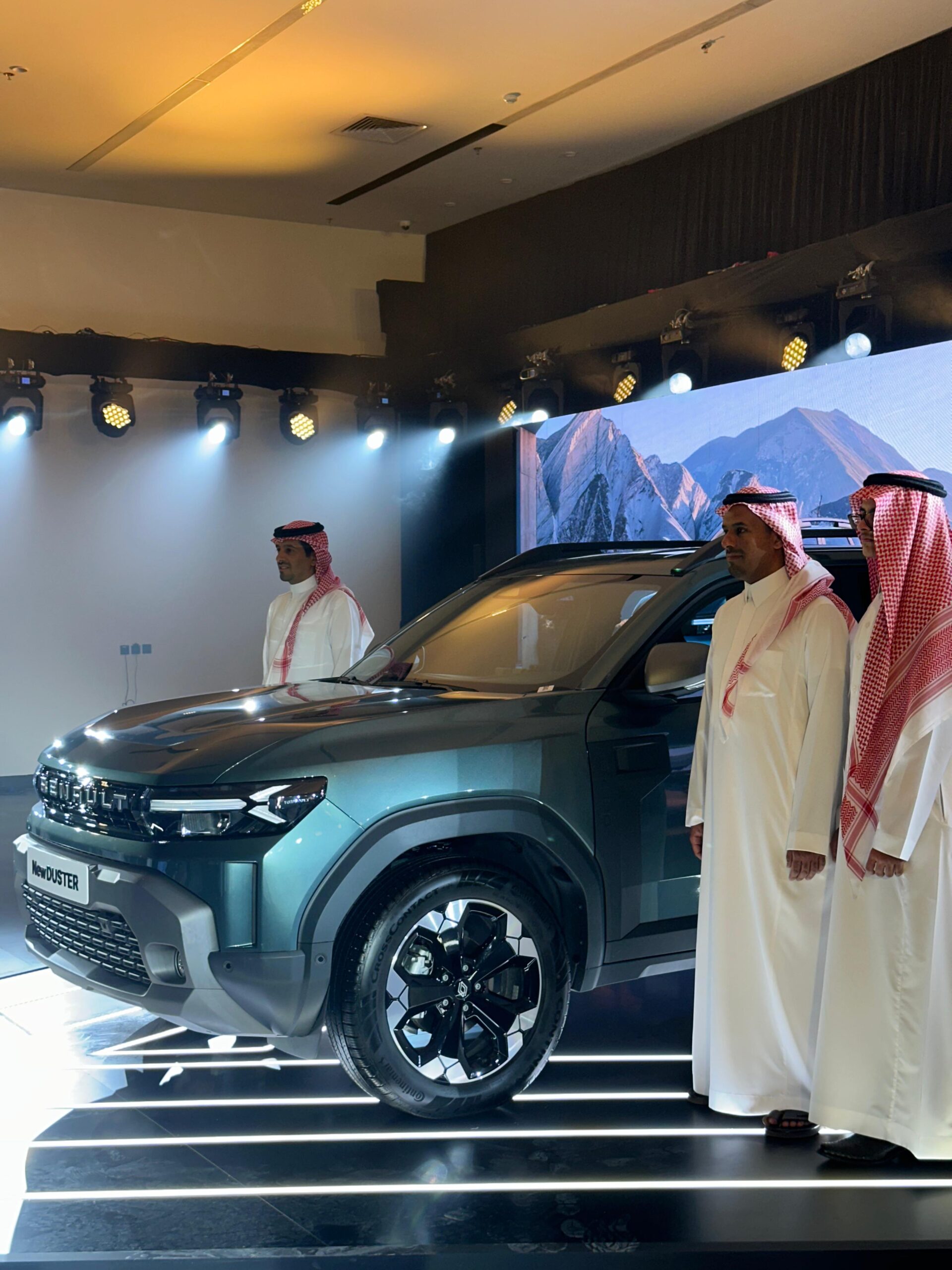 صور رينو داستر 2026 الجديدة 19