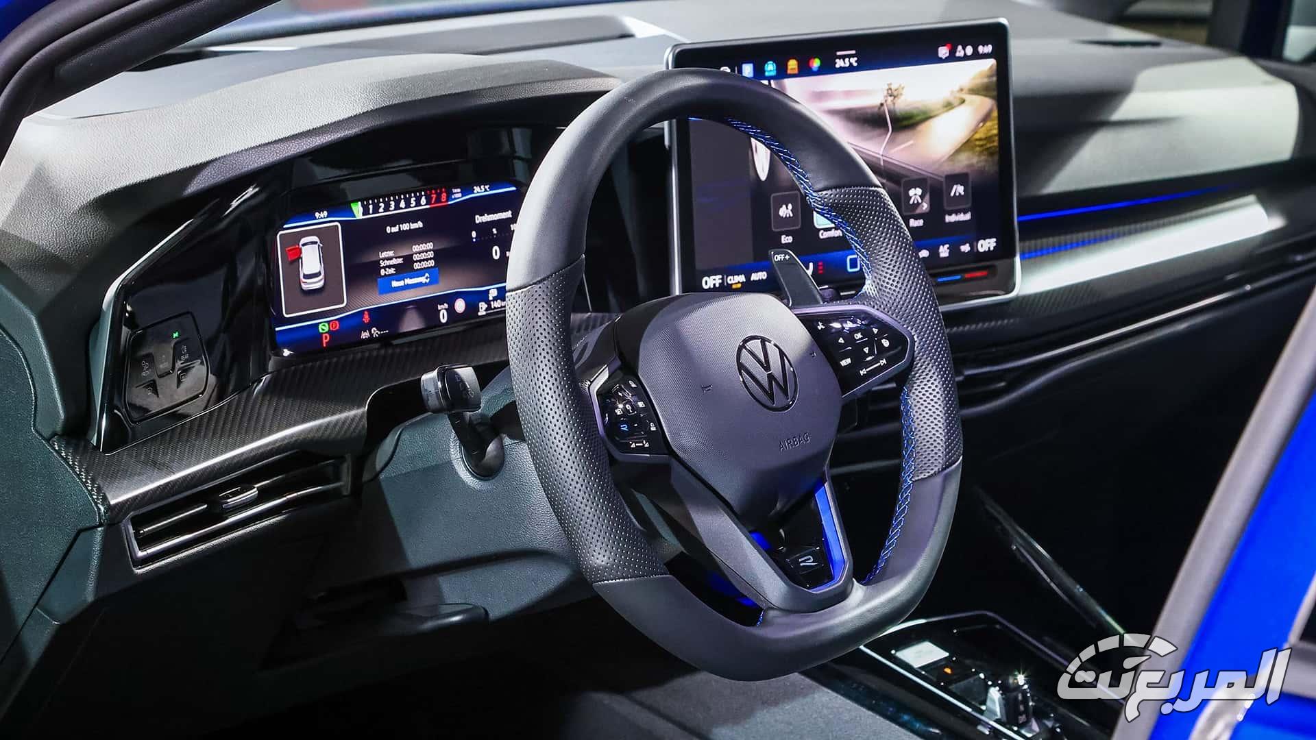 فولكس واجن جولف R 2025.. هاتشباك رياضية بقوة 333 حصان وتقنيات مستقبلية فولكس واجن جولف R 2025 23