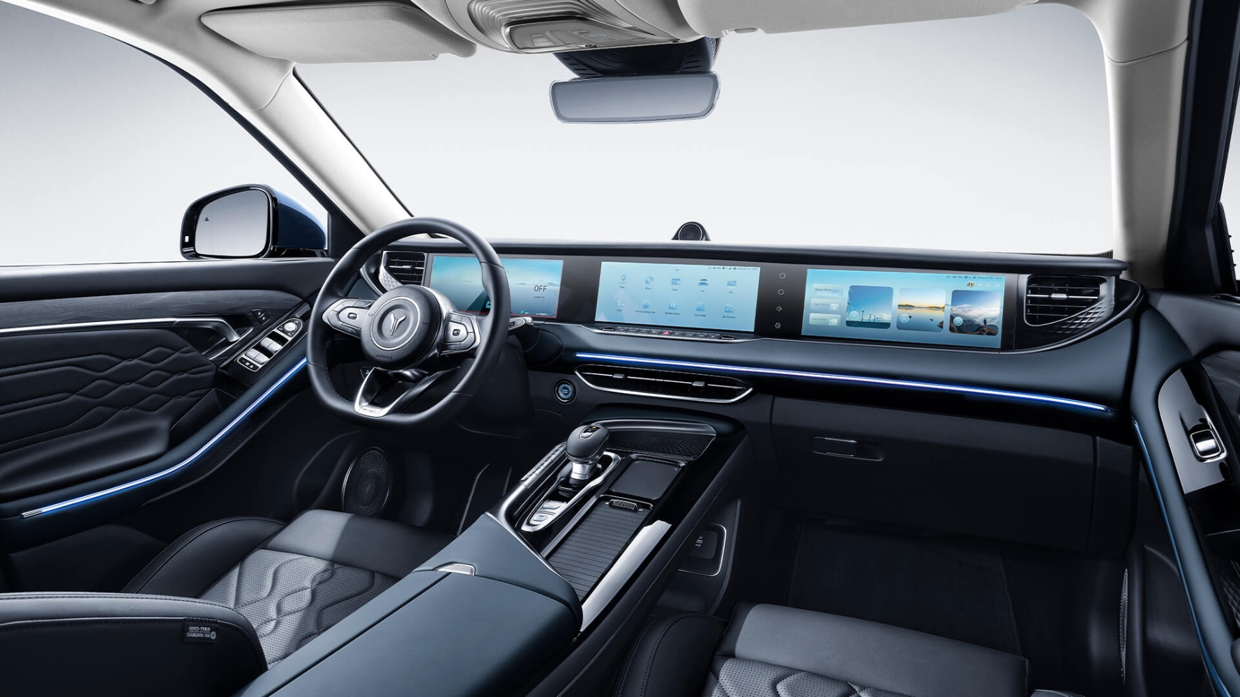 صور فويا فري 2025: استعراض شامل لتصميم وتقنيات الـ SUV الكهربائية صور فويا فري 2025 من الداخل