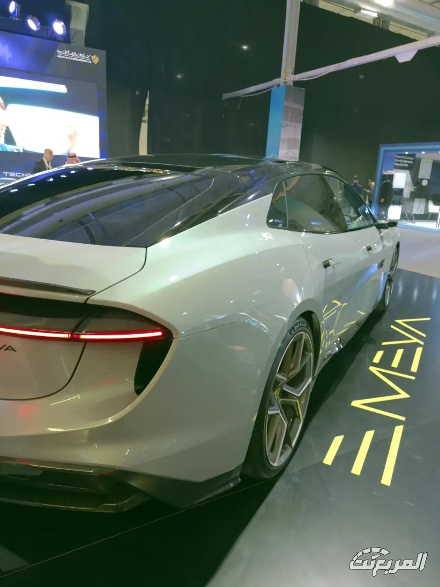 لوتس الكهربائية ايميا 2