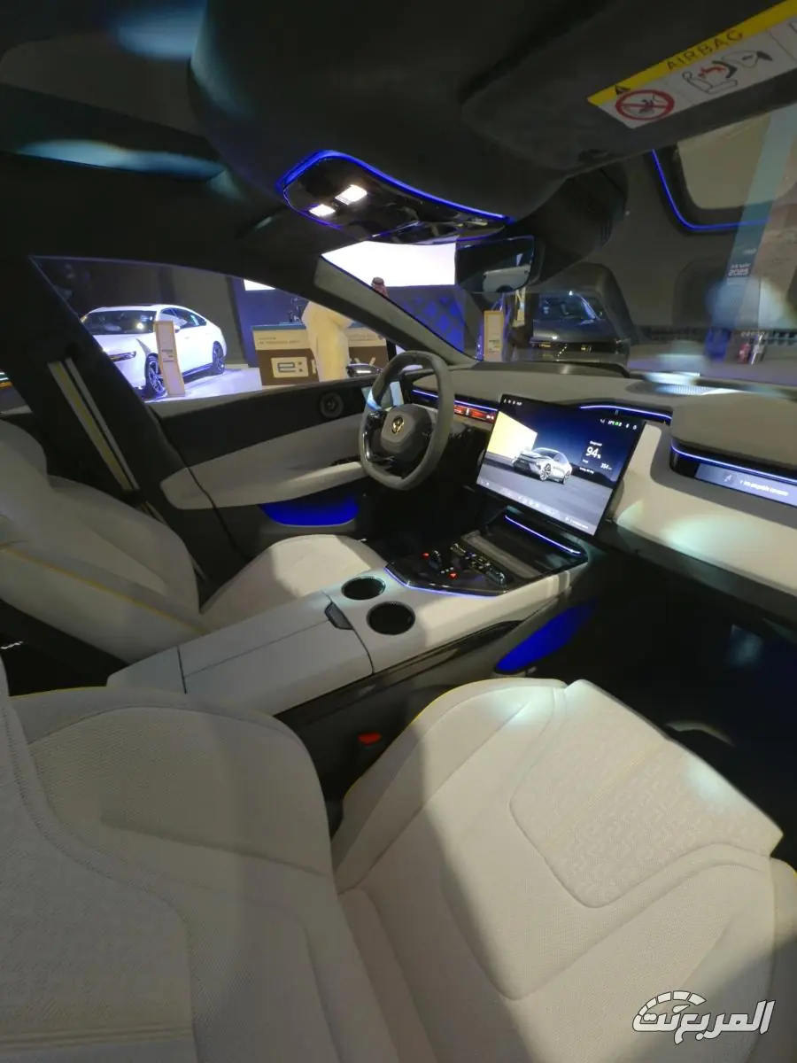 لوتس الكهربائية ايميا 4