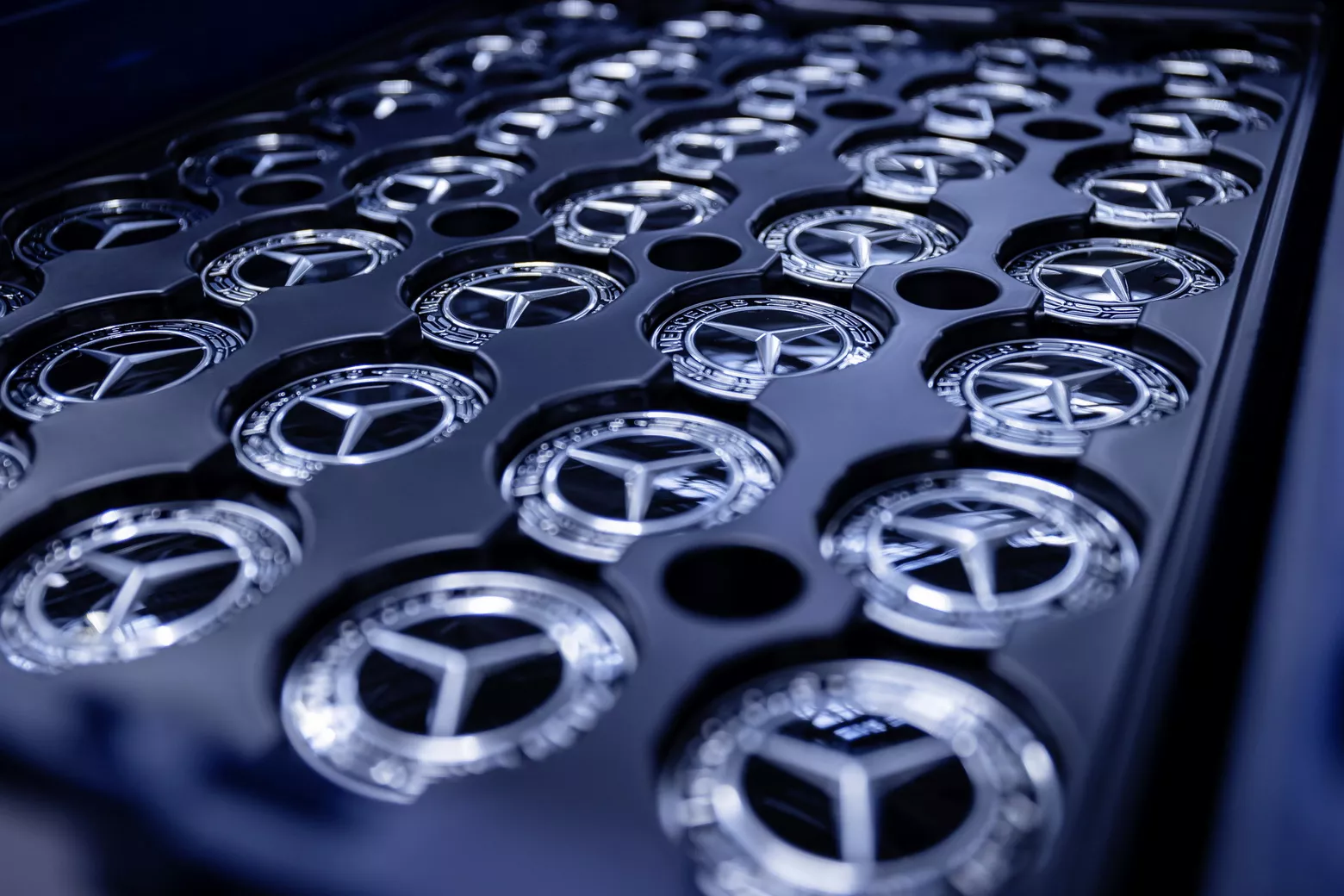 صناعة السيارات الألمانية تخسر أكبر عدد من العمال في تاريخها  2