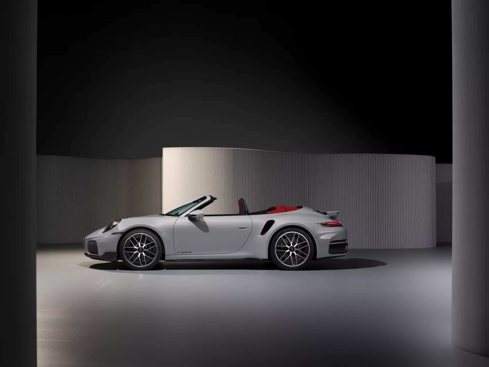 بورش 911 تحصل على أقوى نسخة في تاريخها 5