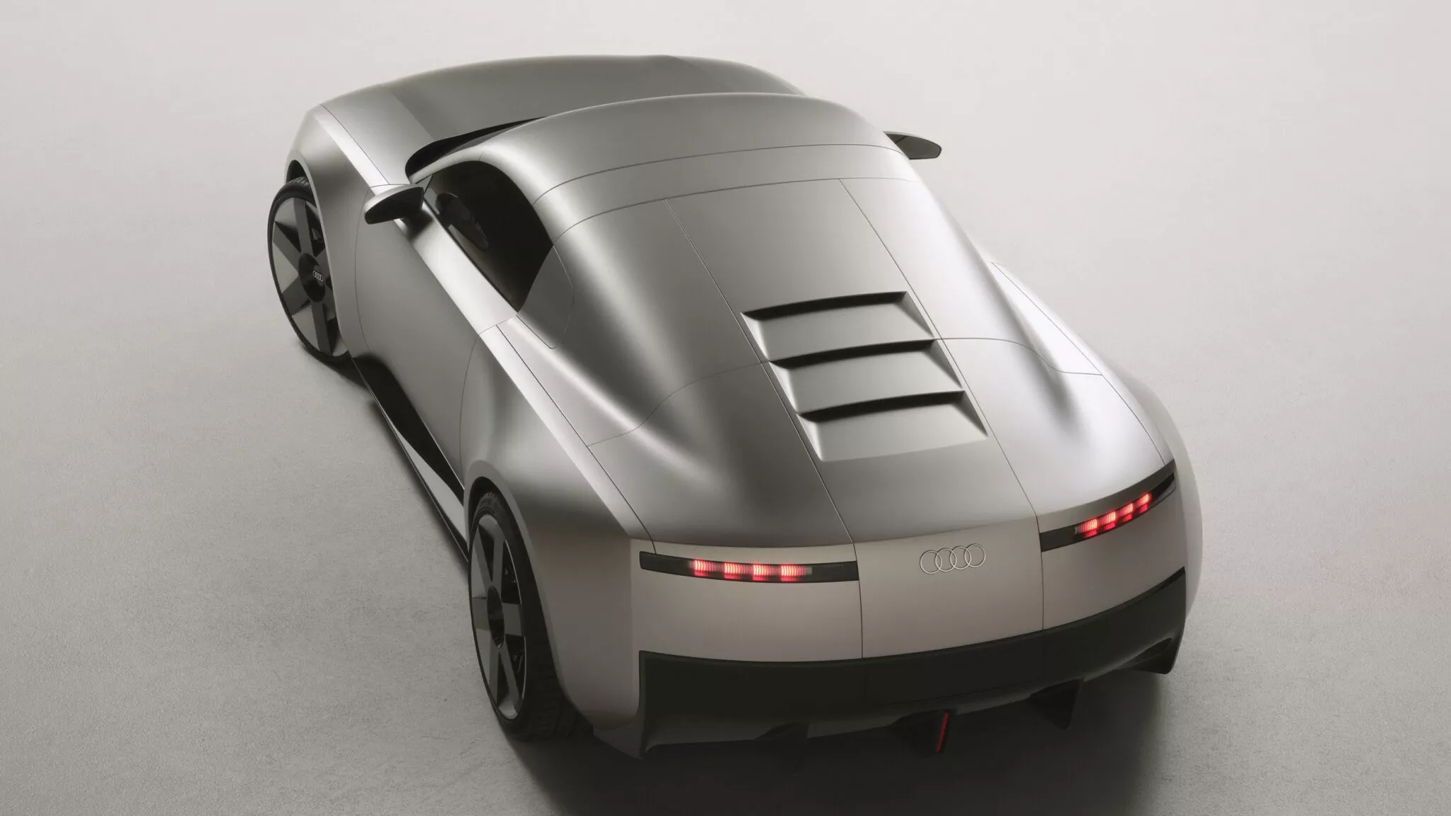 أودي تكشف عن خليفة TT التي ستمهد للمستقبل الرياضي للعلامة 1