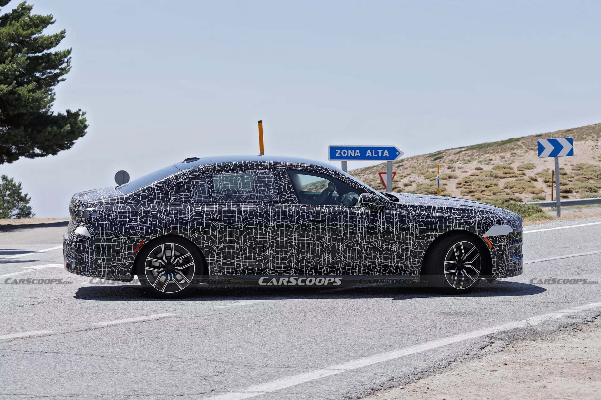 بي إم دبليو الفئة السابعة فيس ليفت تظهر بالشكل التخيلي 8