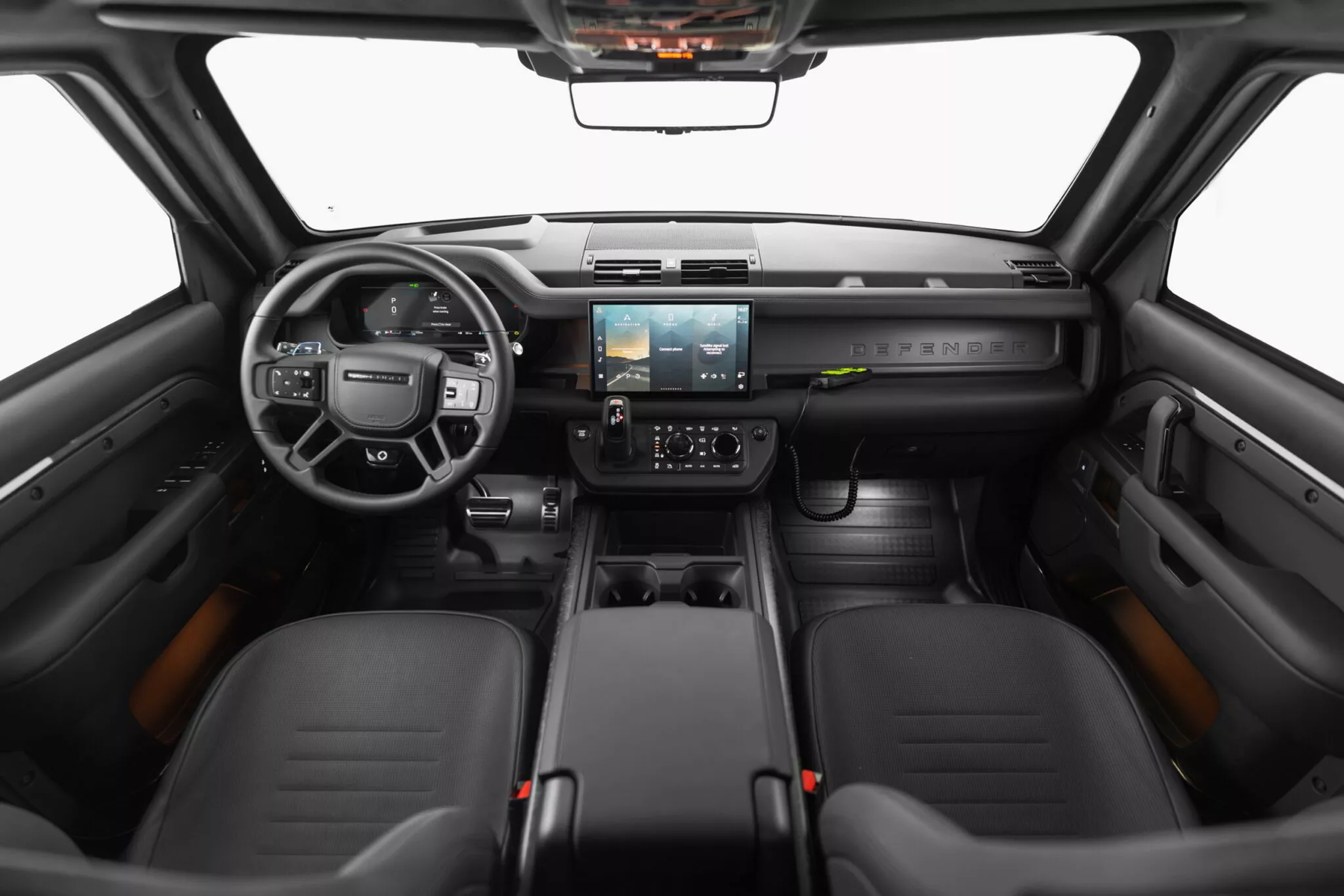 لاندروفر ديفندر تحصل على أقوى نسخة مدرعة لها على الإطلاق لاندروفر ديفندر تحصل على أقوى نسخة مدرعة لها على الإطلاق 16