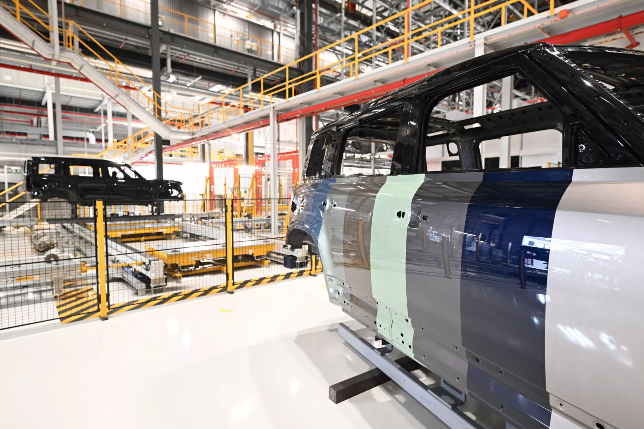 جاكوار لاندروفر لم تصنع سيارة واحدة منذ أغسطس بعد الاختراق الإلكتروني لعملياتها 8