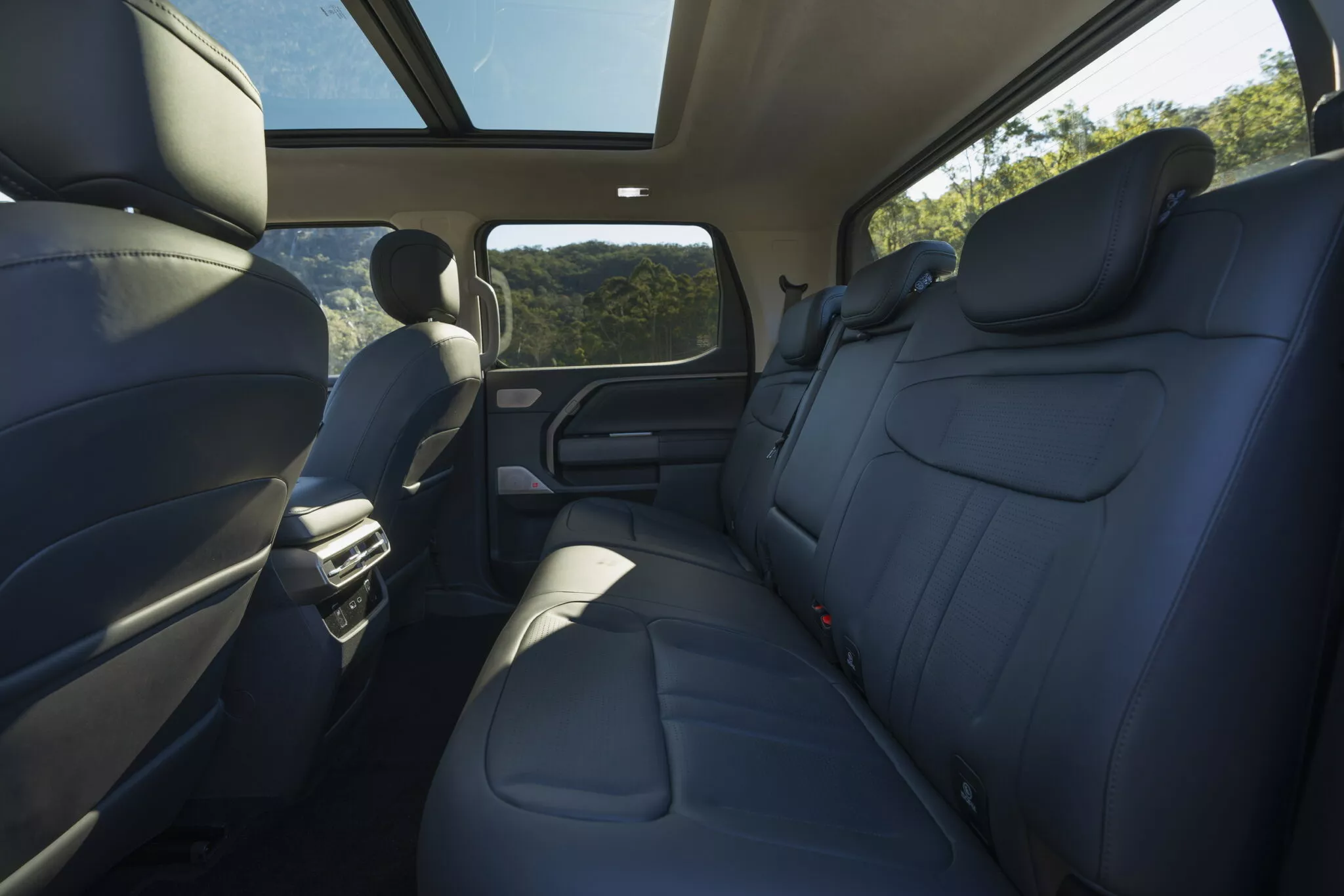 إم جي تكشف عن البيك أب الجديدة كلياً MGU9 لمنافسة هايلكس ورينجر إم جي تكشف عن البيك أب الجديدة كلياً MGU9 لمنافسة هايلكس ورينجر 16