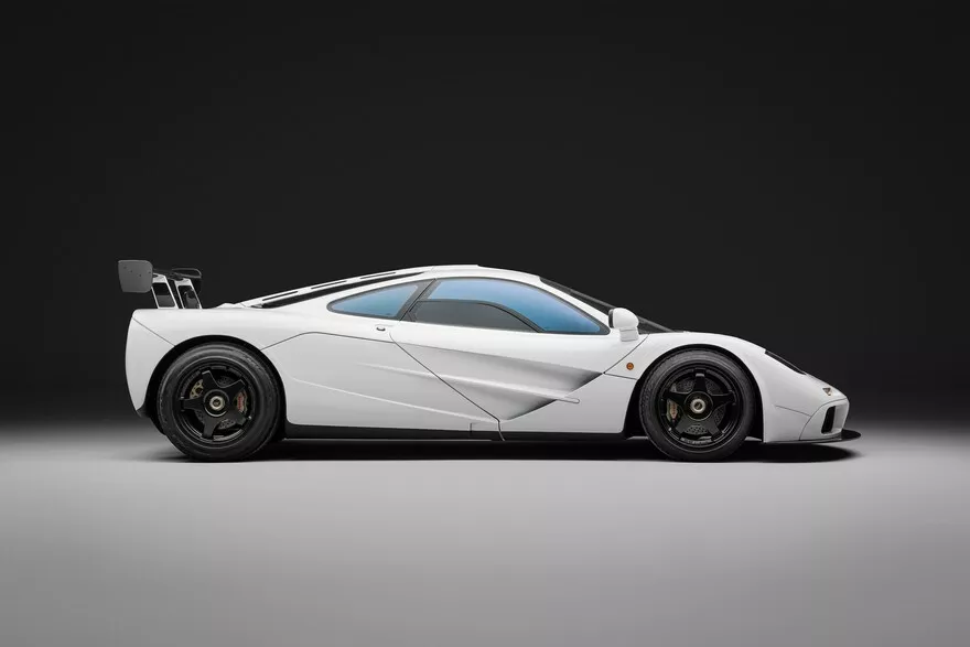 مكلارين F1 من مجموعة سلطان بروناي ستُعرض للبيع في مزاد بسعر تاريخي مكلارين F1 من مجموعة سلطان بروناي ستُعرض للبيع في مزاد بسعر تاريخي 8