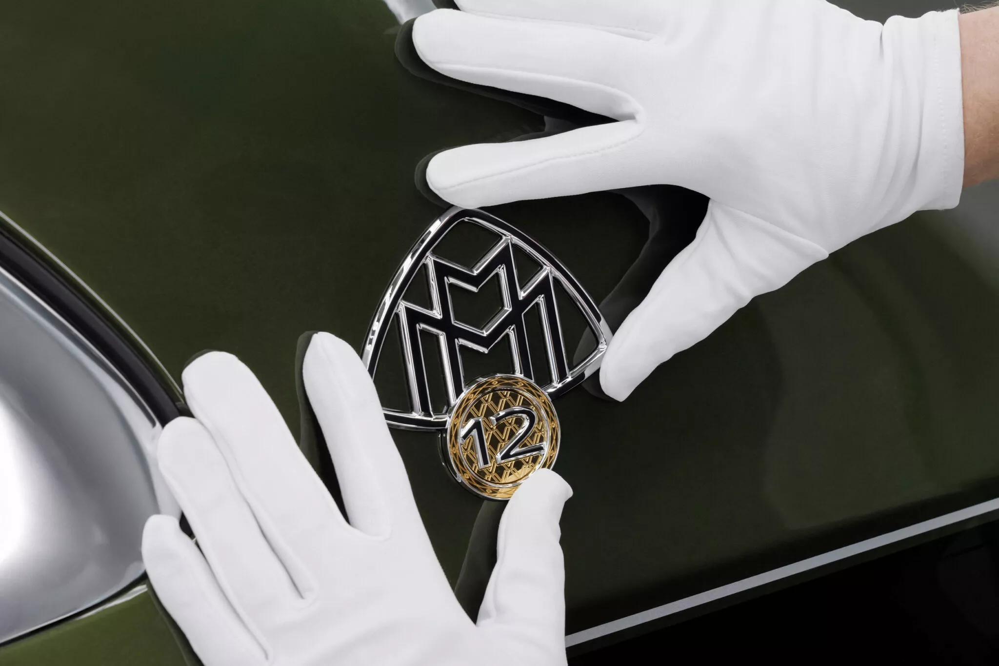 مرسيدس مايباخ إس كلاس تحصل على إصدار V12 حصري للاحتفال بالمحرك الأيقوني مرسيدس مايباخ إس كلاس تحصل على إصدار V12 حصري للاحتفال بالمحرك الأيقوني 6