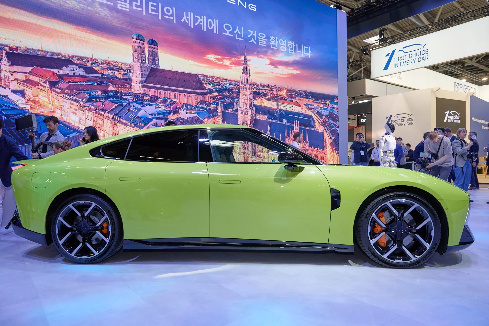 اكس بنغ الصينية تدشن أفخم سيدان كهربائية لها في قلب أوروبا لمنافسة تيسلا ومرسيدس 3