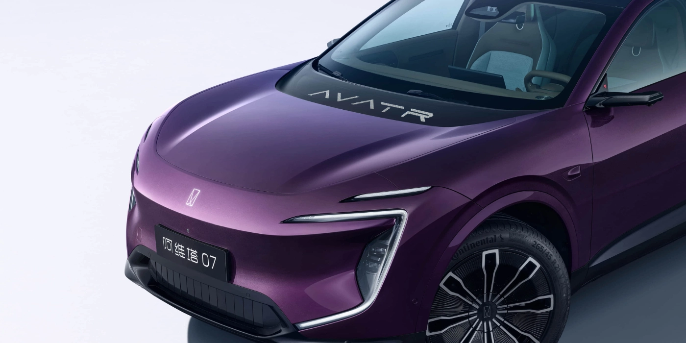 افاتار 07 2025 الكهربائية الفاخرة تجذب الأنظار بأداء جبار وتقنيات هواوي الذكية افاتار 07 2025 12