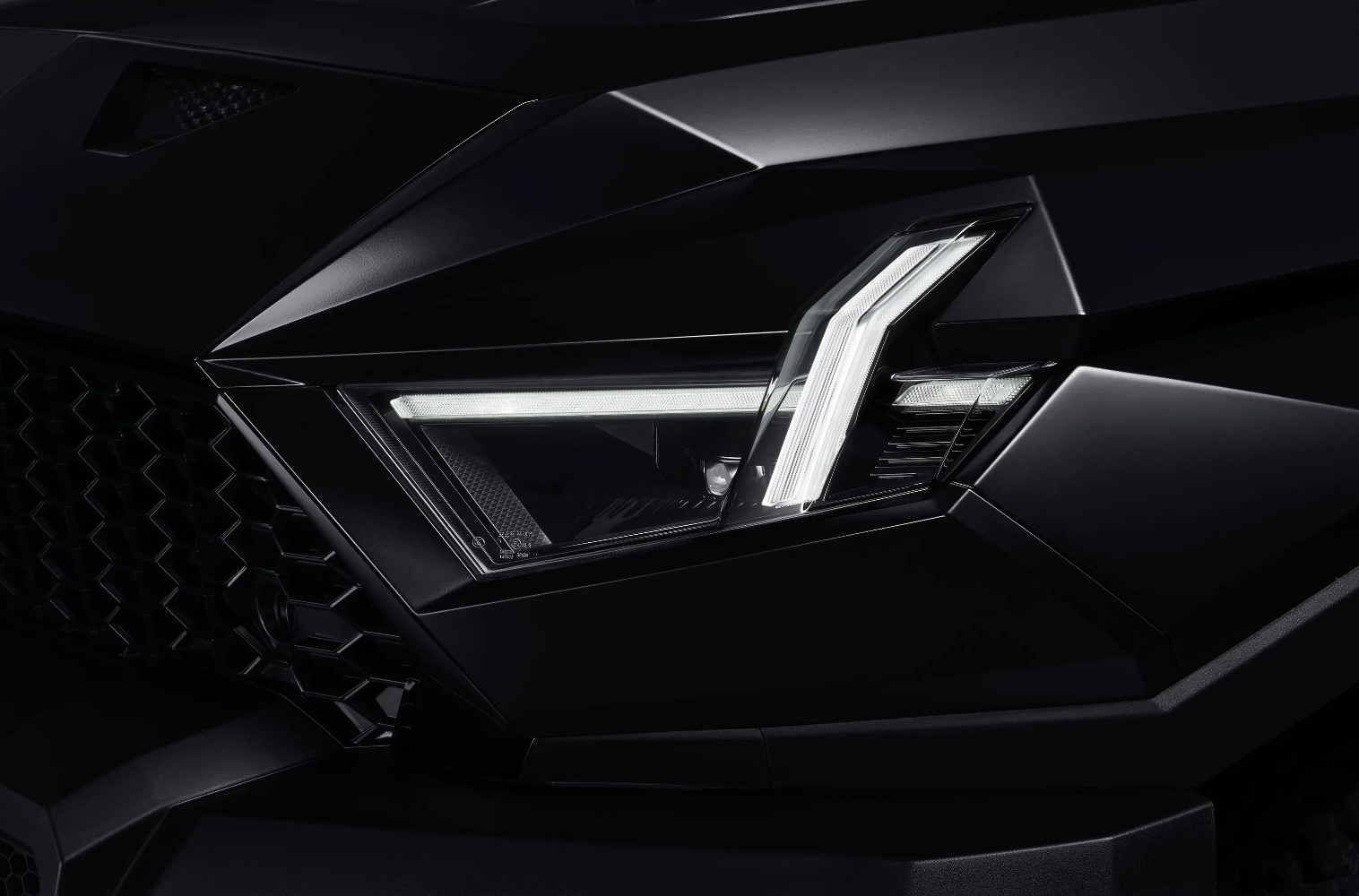 ام-هيرو-1-المربع-نت-6