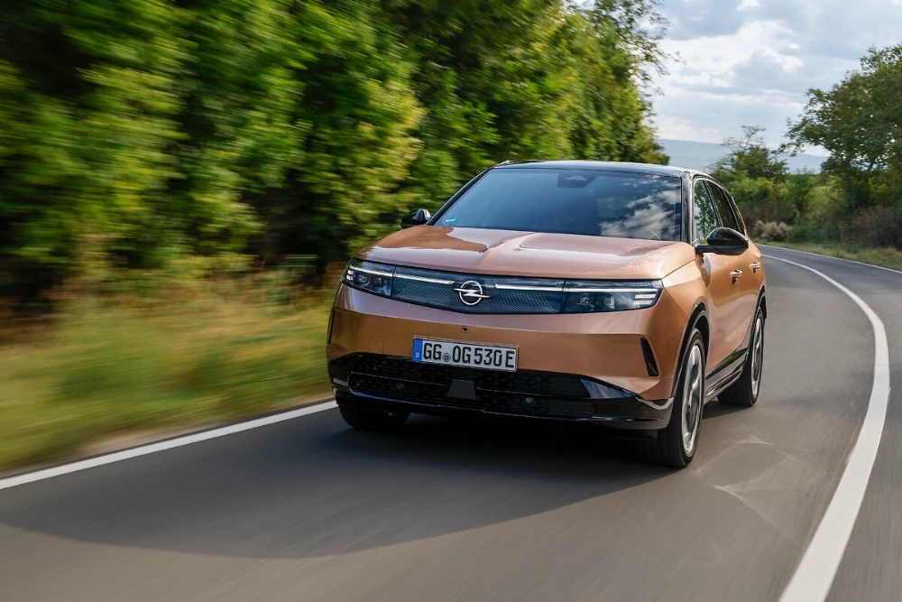 اوبل جراند لاند 2025 3