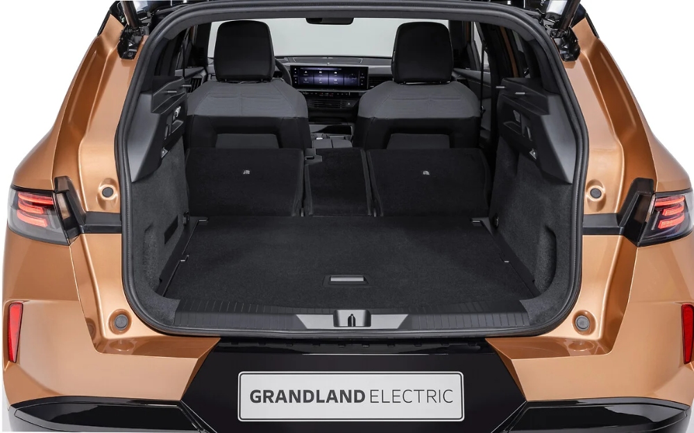 اوبل جراند لاند 2025 33