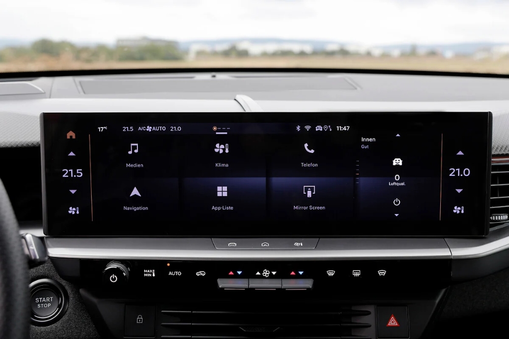 اوبل جراند لاند 2025 34