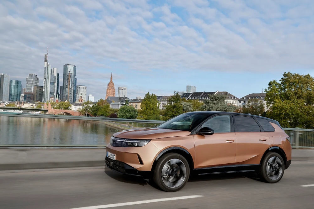 اوبل جراند لاند 2025 7