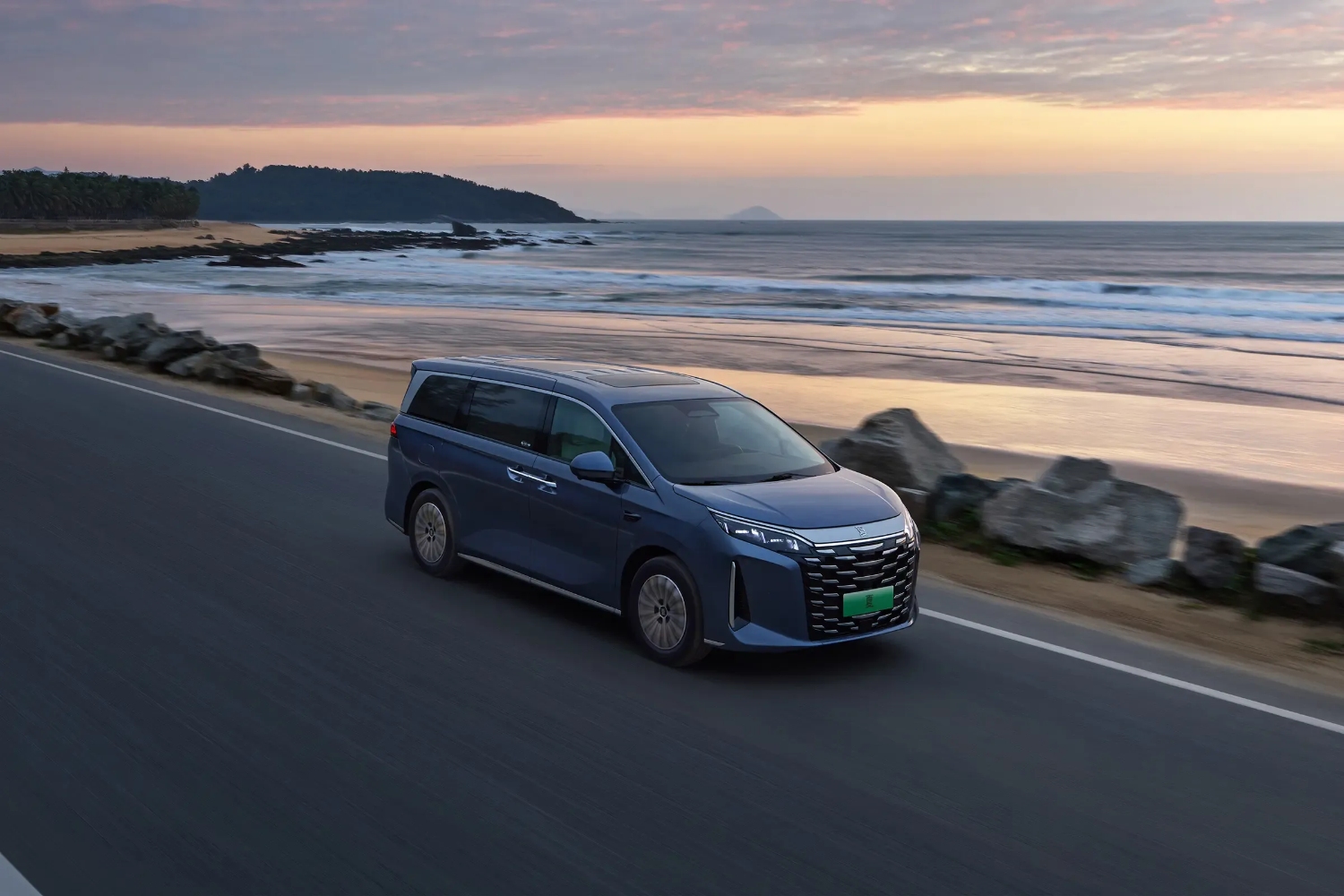 بي-واي-دي-تشيا-المربع-نت-11