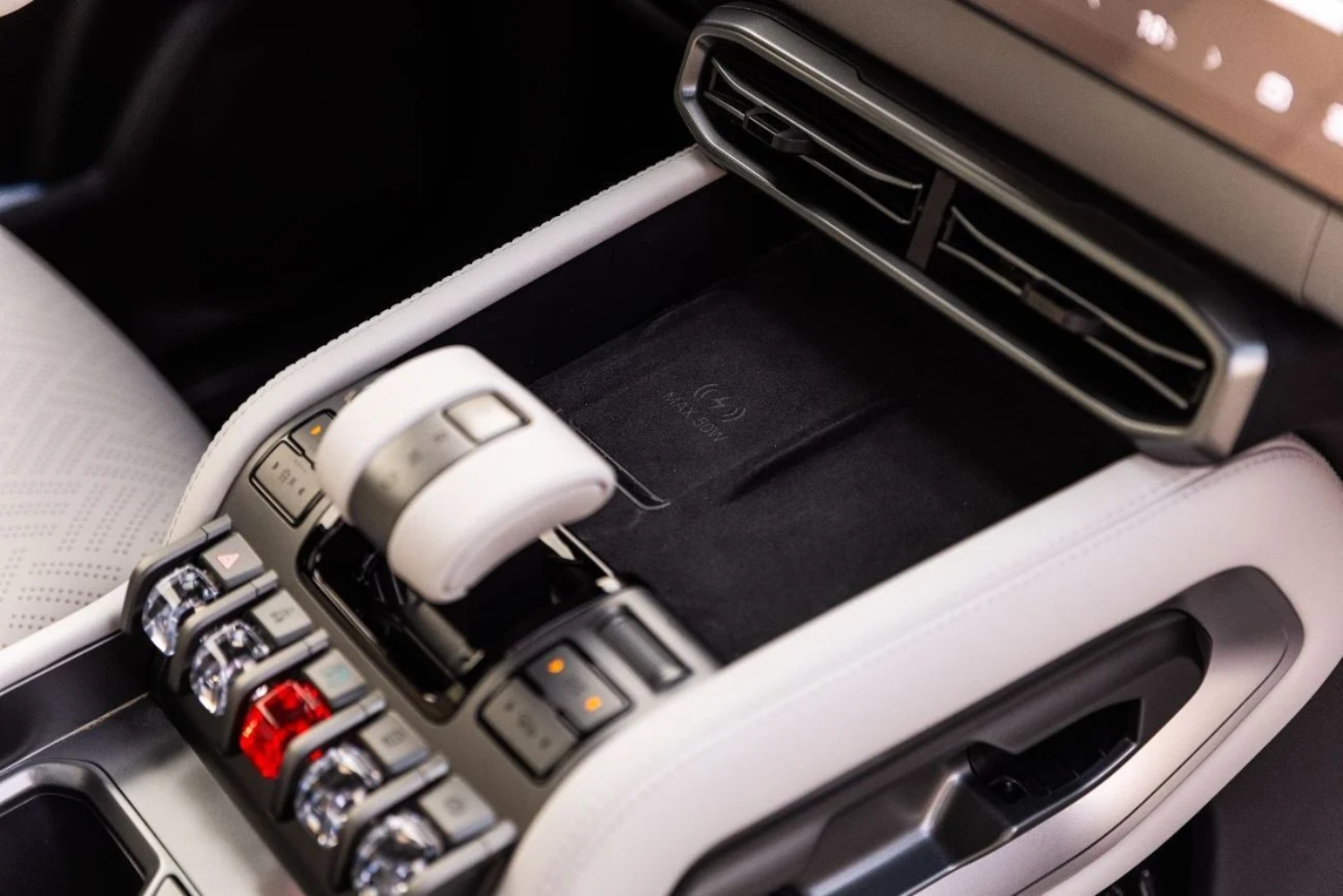 بي-واي-دي-ليوبارد-3-المربع-نت-39