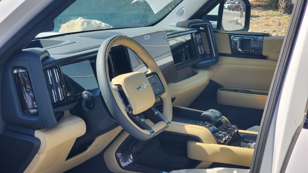 بي-واي-دي-ليوبارد-5-المربع-نت-9