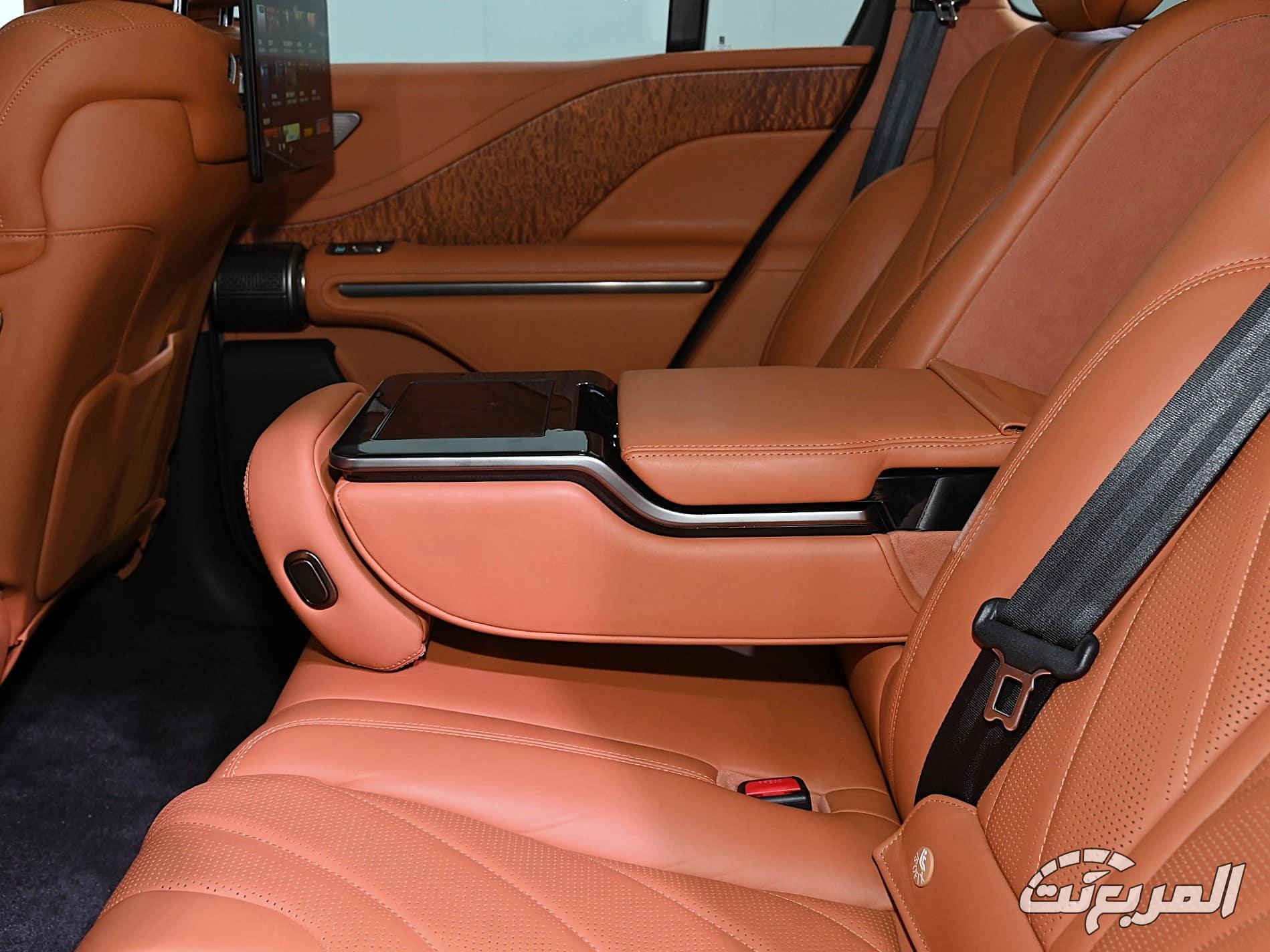 بي-واي-دي-يانج-وانج-u8-المربع-نت-13