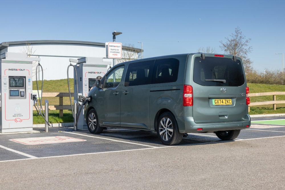 تويوتا برو ايس فيرسو 2025 5