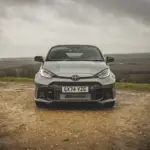 تويوتا-يارس-gr-المربع-نت-8