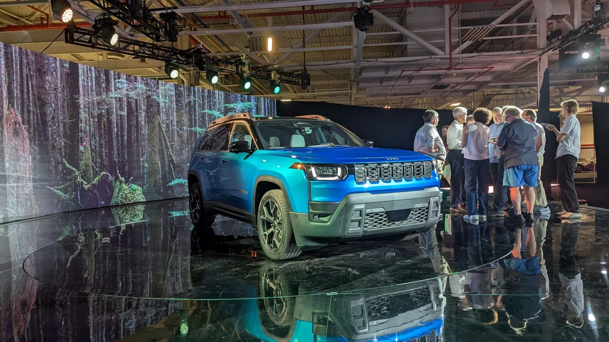 من فورد إلى تسلا.. رحلة تأسيس عمالقة السيارات الأمريكية 8