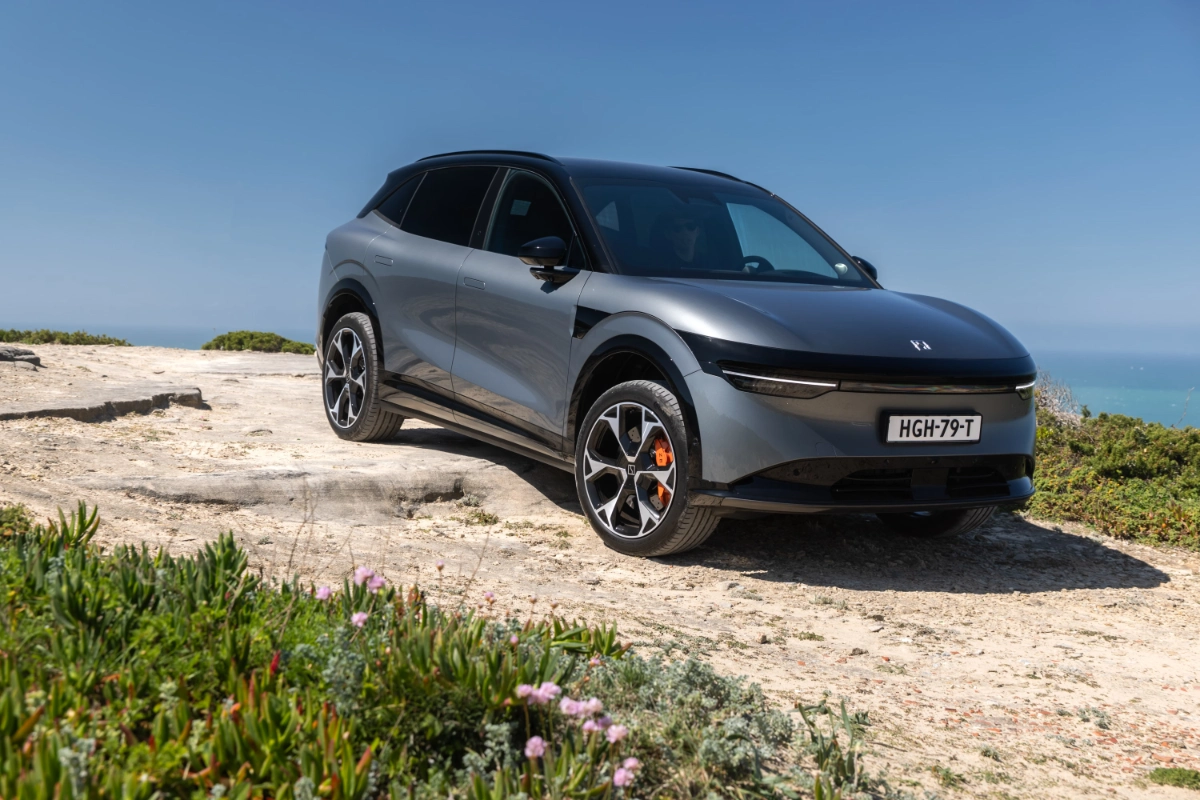 زيكر-x7-المربع-نت-2-2