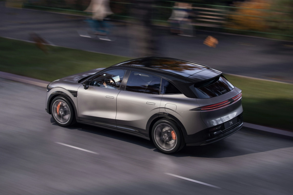 زيكر-x7-المربع-نت-3-2