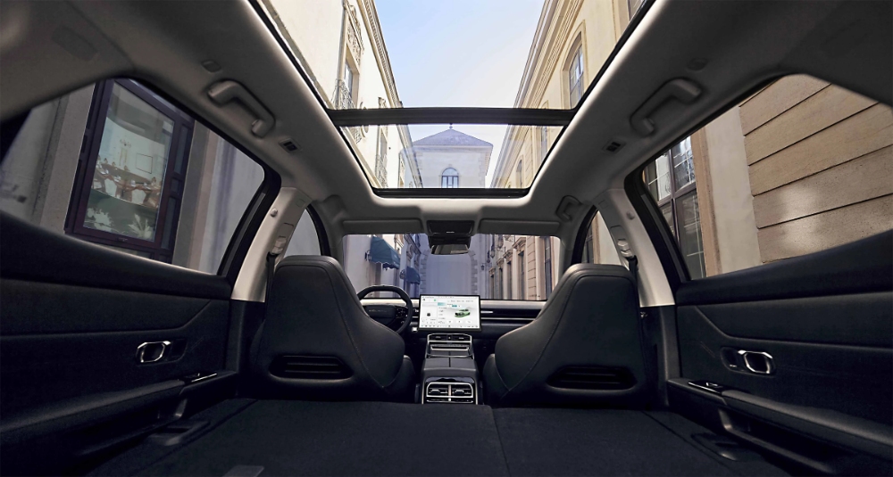 ساوايست S06 2025 10