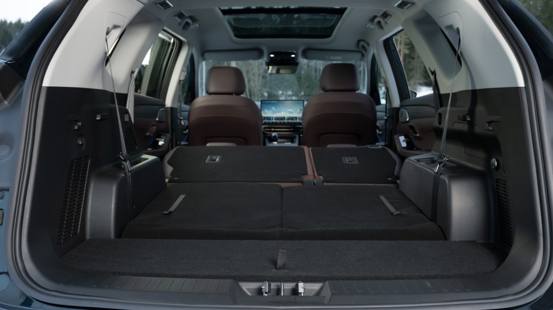 صور ساوايست S09 2025 21