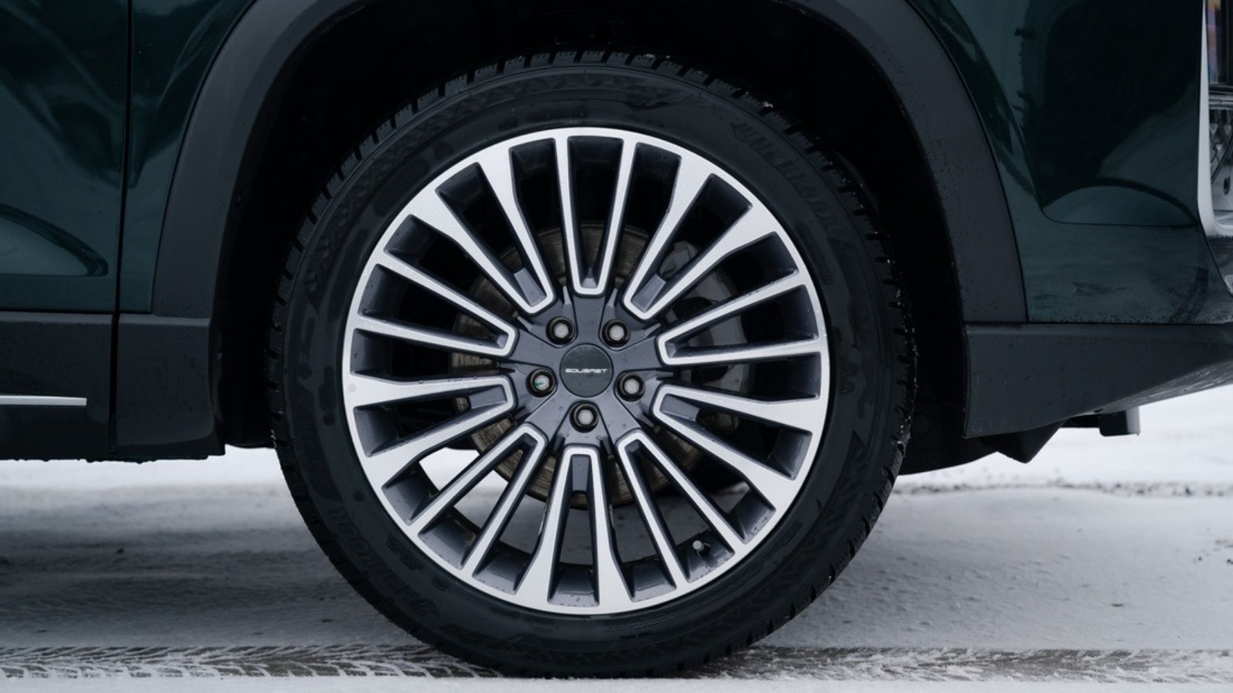 صور ساوايست S09 2025 29