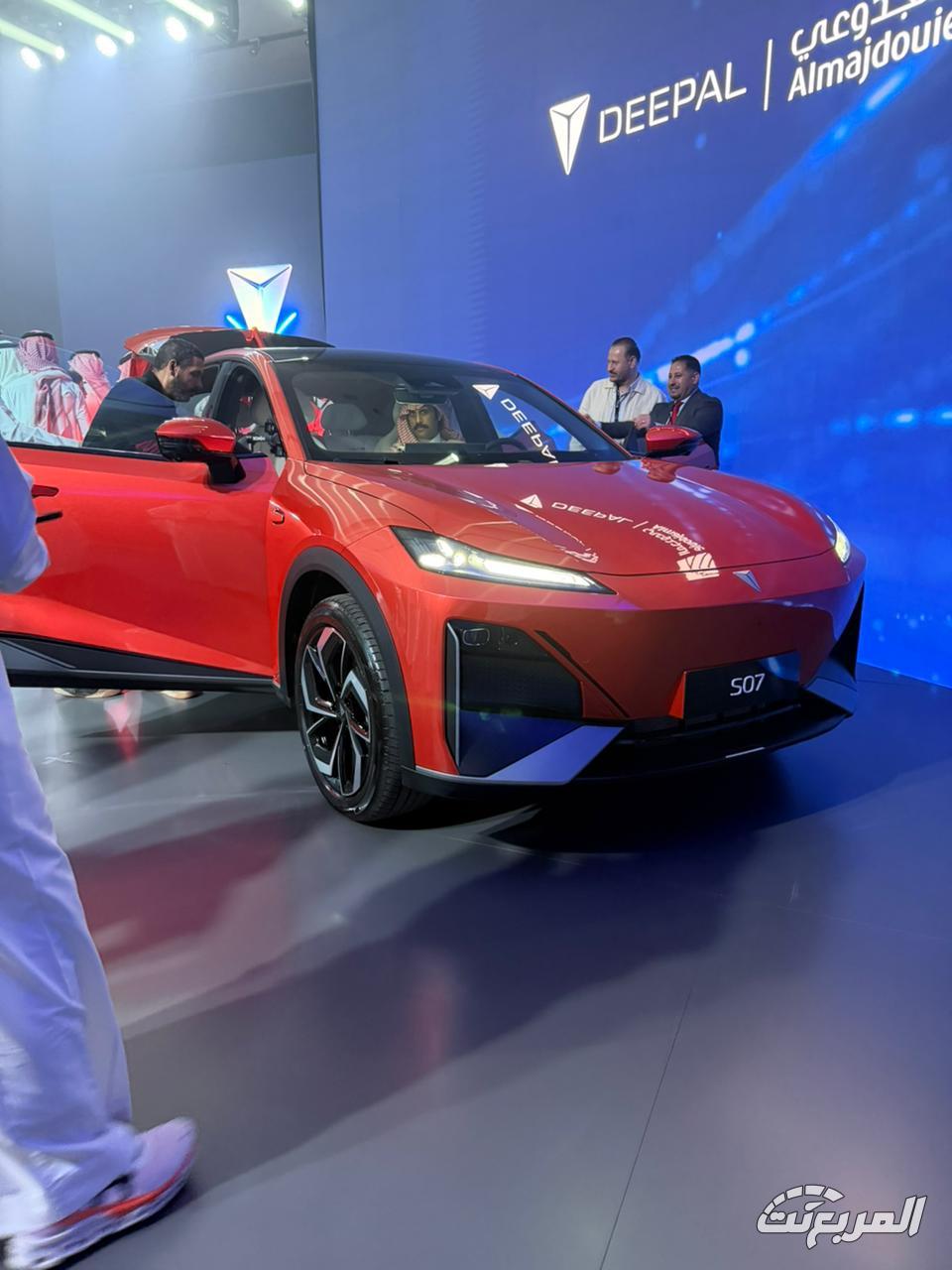 سيارات ديبال في السعودية 2026: عصر جديد من التنقل الكهربائي الذكي عند المجدوعي سيارات ديبال 1