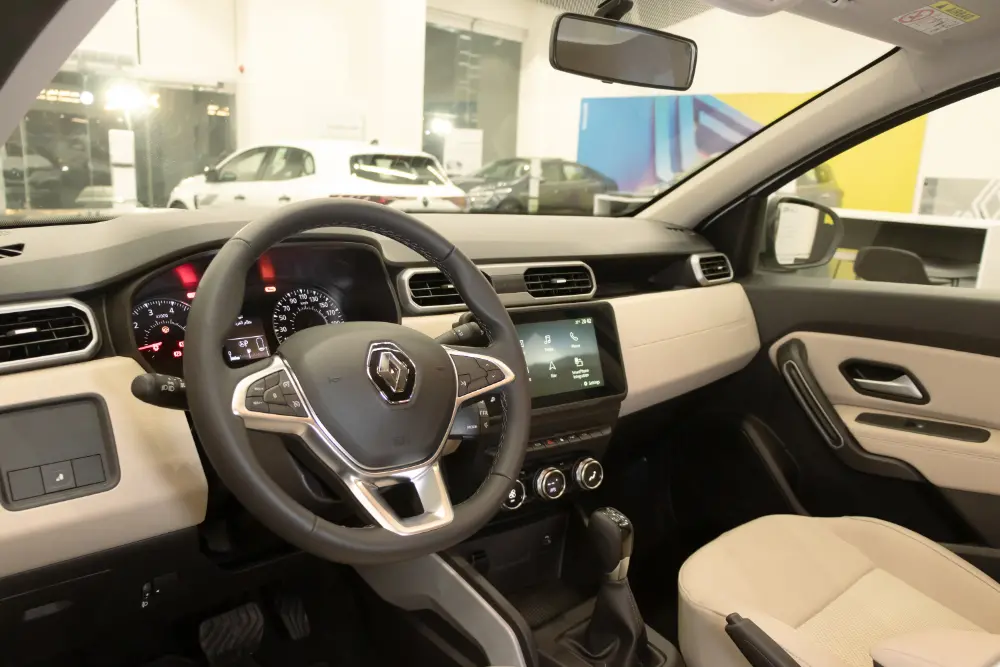 سيارات رينو 2025 في السعودية.. أفضل الخيارات بأقل من 100 ألف ريال سيارات رينو 2025 4