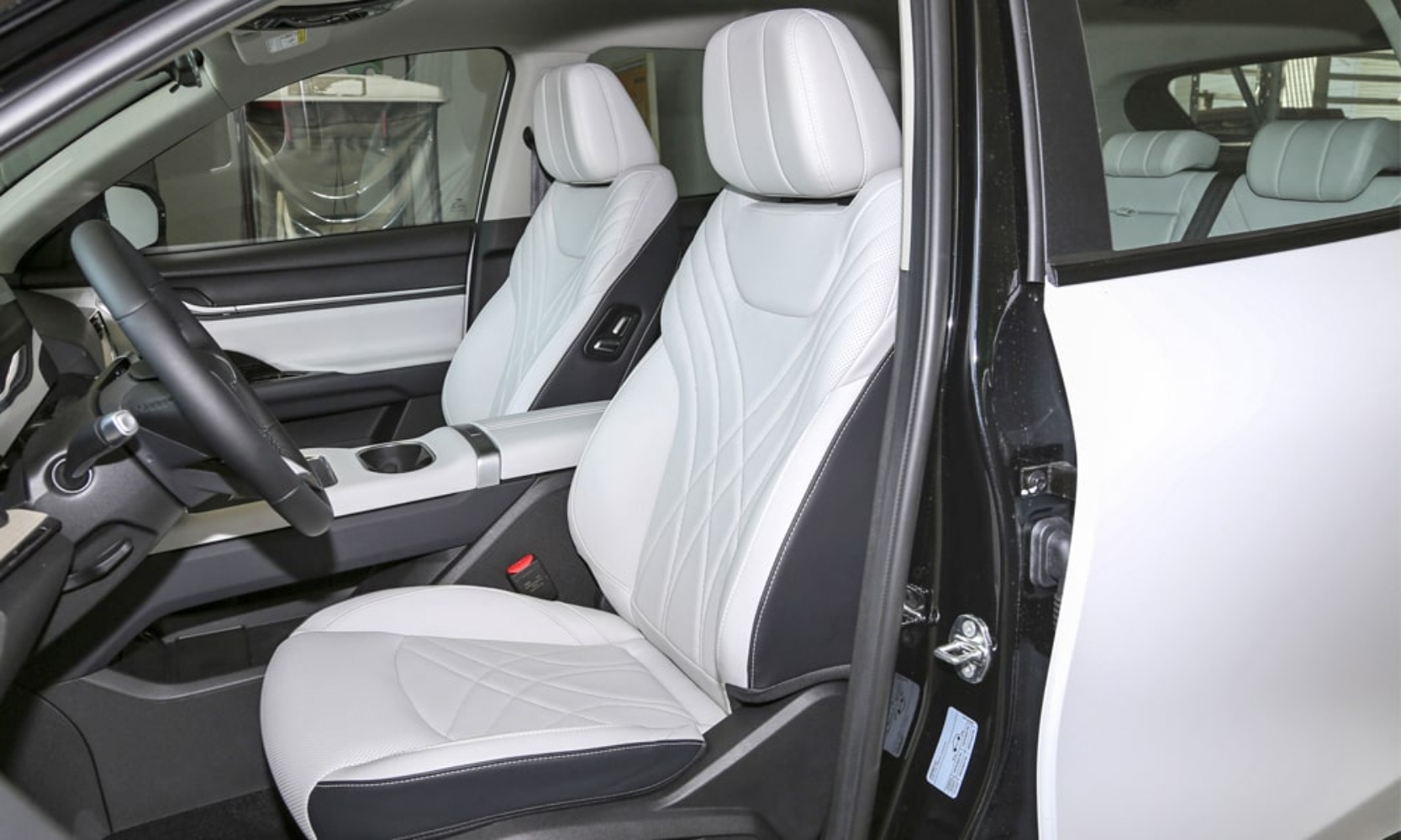 شيري-eq7-المربع-نت-19