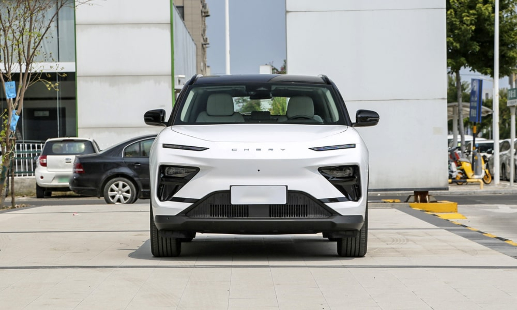 شيري-eq7-المربع-نت-3