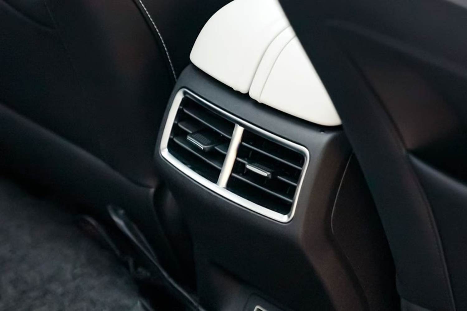 شيري-eq7-المربع-نت-35