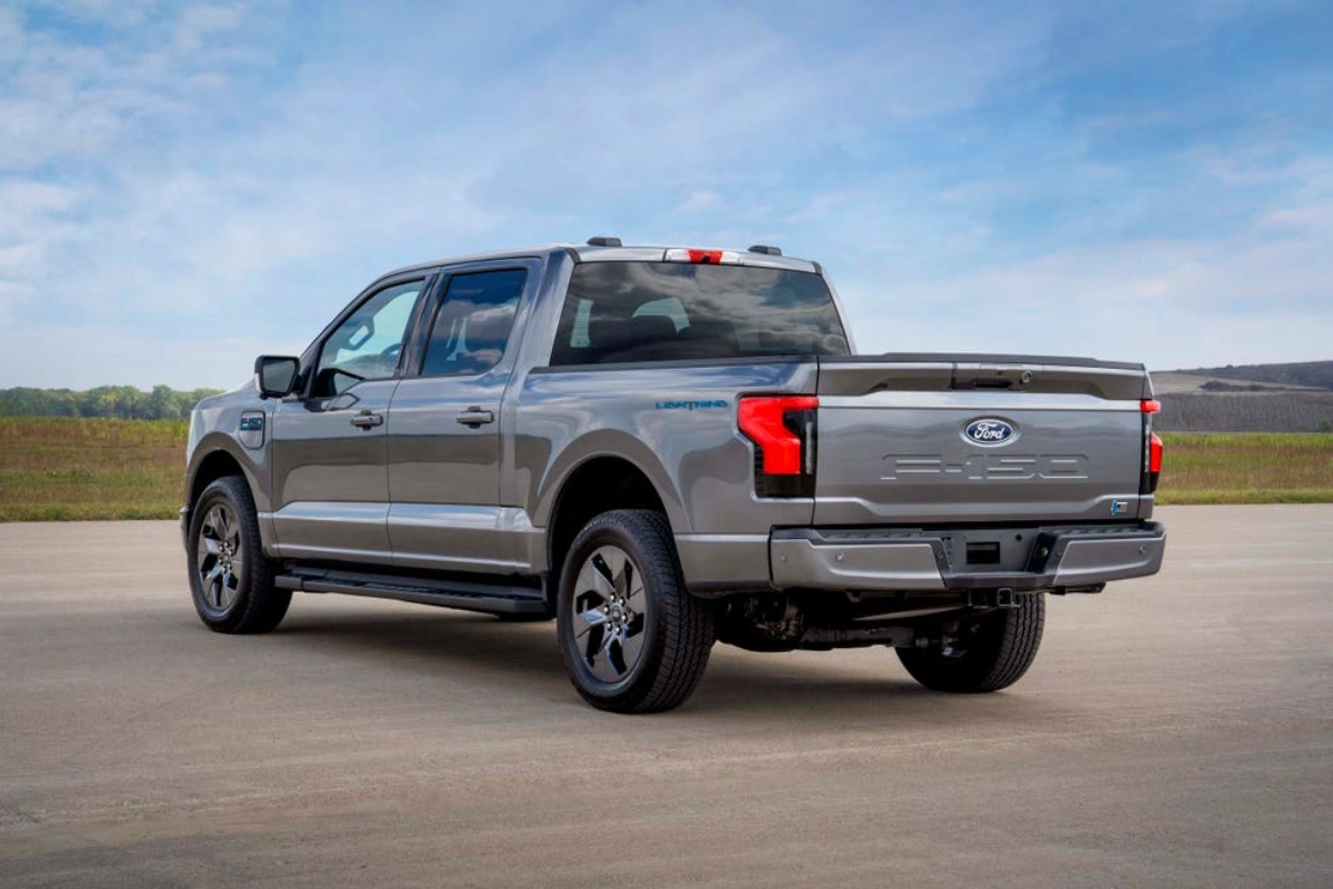 فورد-f150-لايتينينج-المربع-نت-3