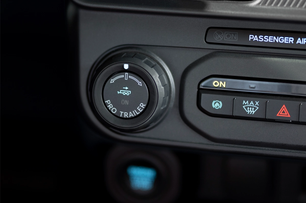 فورد-مافريك-2025-المربع-نت-20