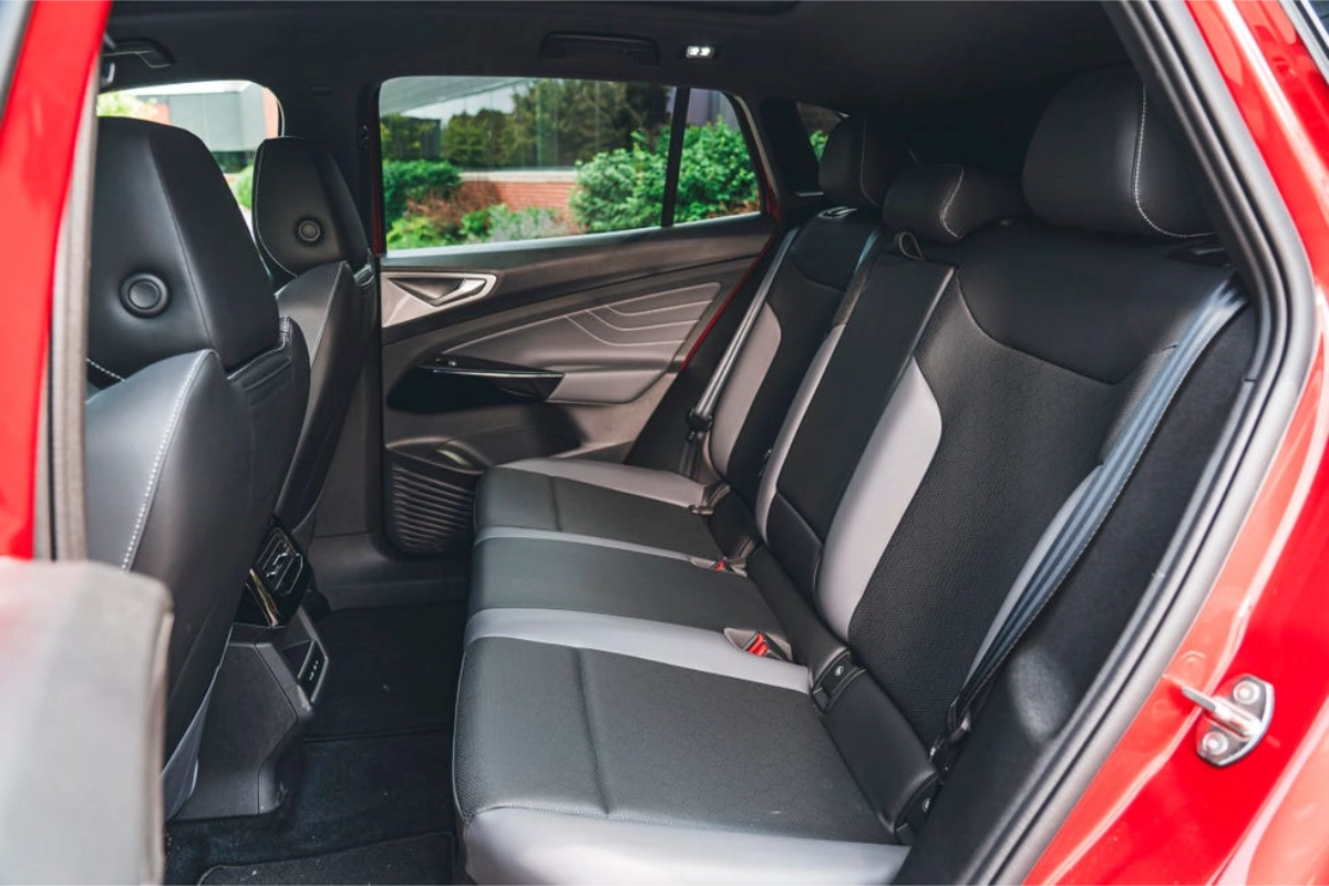 فولكس-واجن-id-4-2025-المربع-نت-9