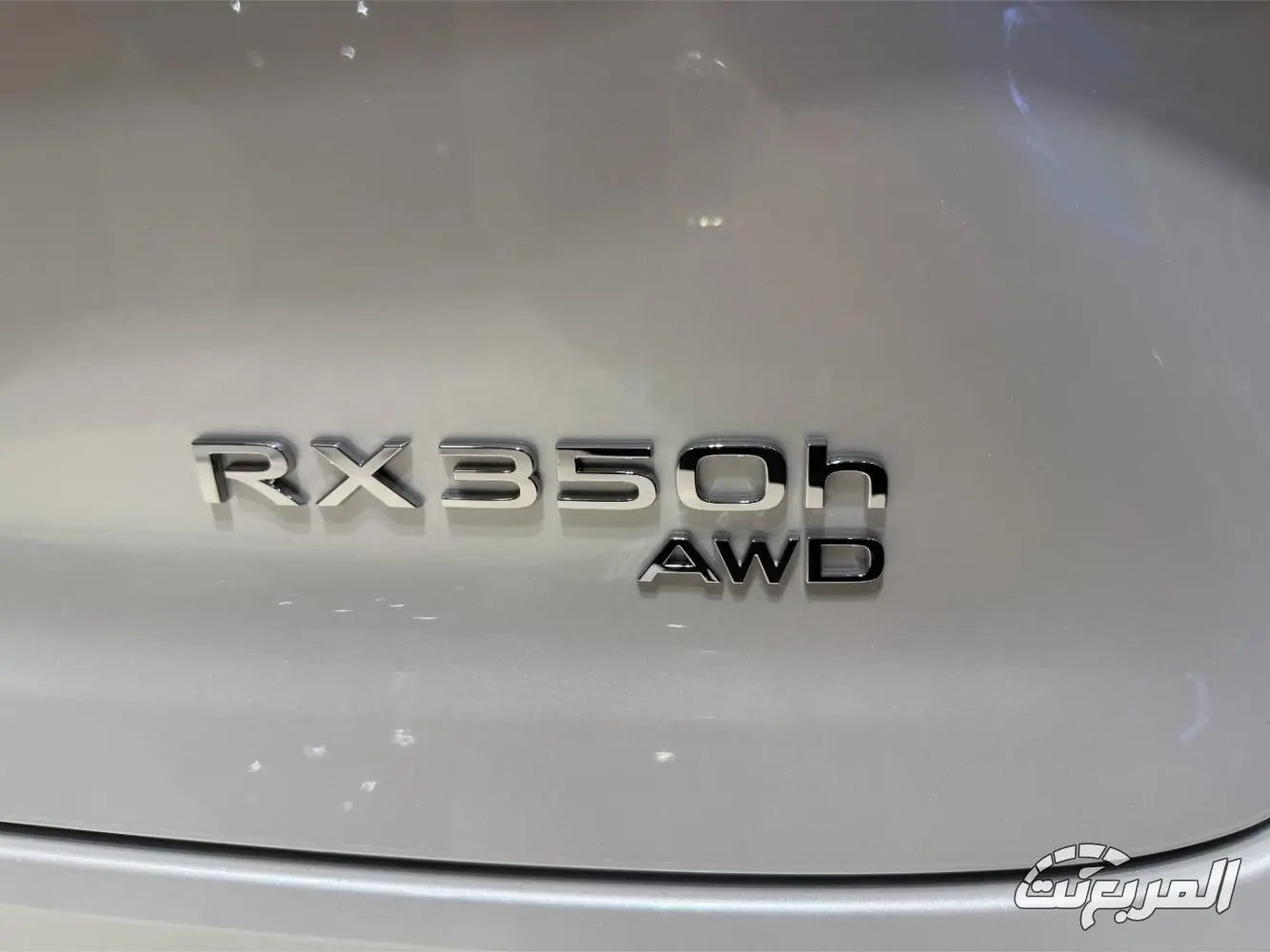 لكزس RX 2025 29