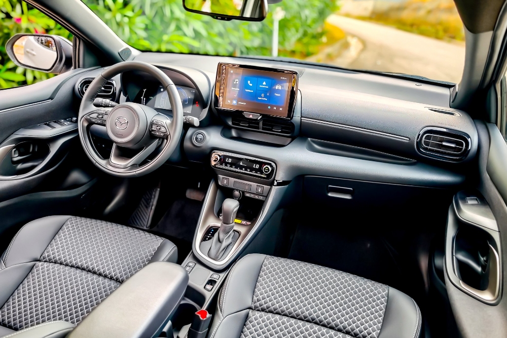 مازدا-2-هايبرد-المربع-نت-17