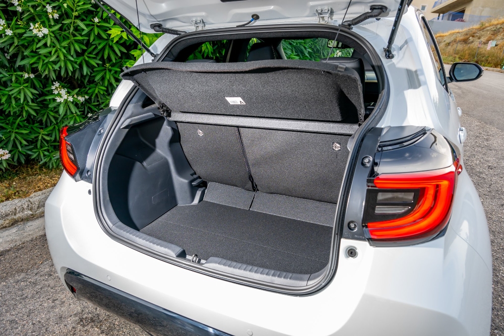 مازدا-2-هايبرد-المربع-نت-21