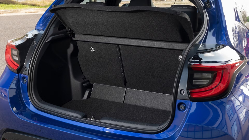 مازدا-2-هايبرد-المربع-نت-28