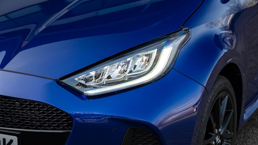 مازدا-2-هايبرد-المربع-نت-32