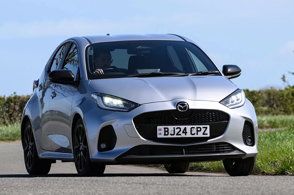 مازدا-2-هايبرد-المربع-نت-6