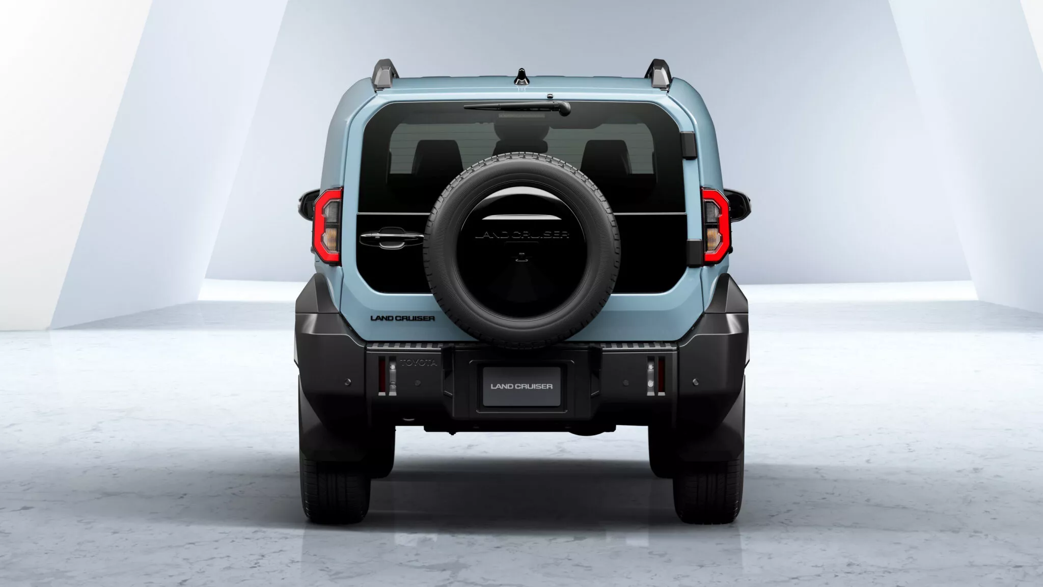 تويوتا تكشف الستار عن لاندكروزر FJ الجديدة "برادو المصغّرة" وهذه أهم المواصفات 13