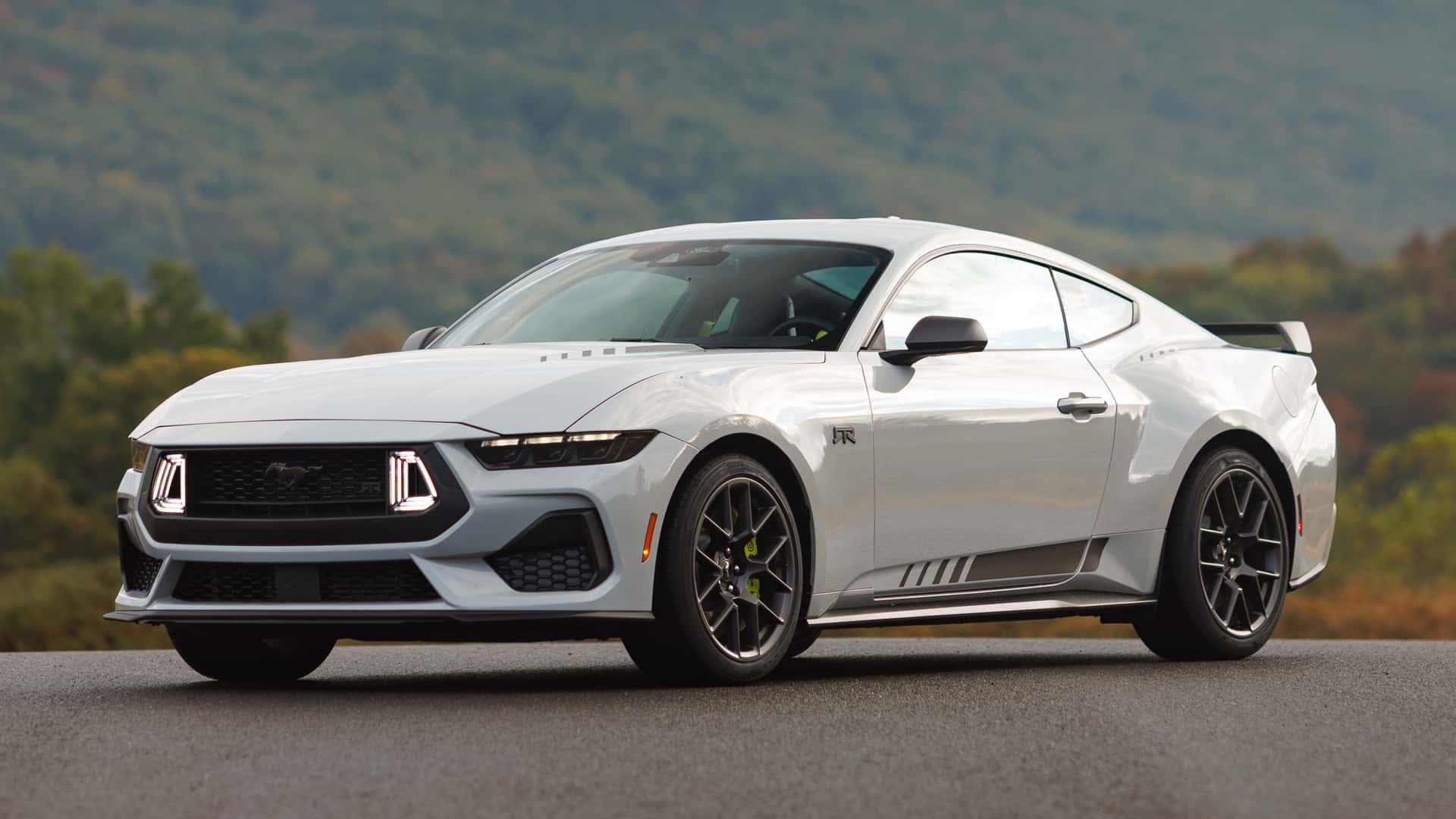 فورد موستانج 2026 تحصل على إصدار RTR لعشاق الدريفت فورد موستانج 2026 تحصل على إصدار RTR لعشاق الدريفت 4