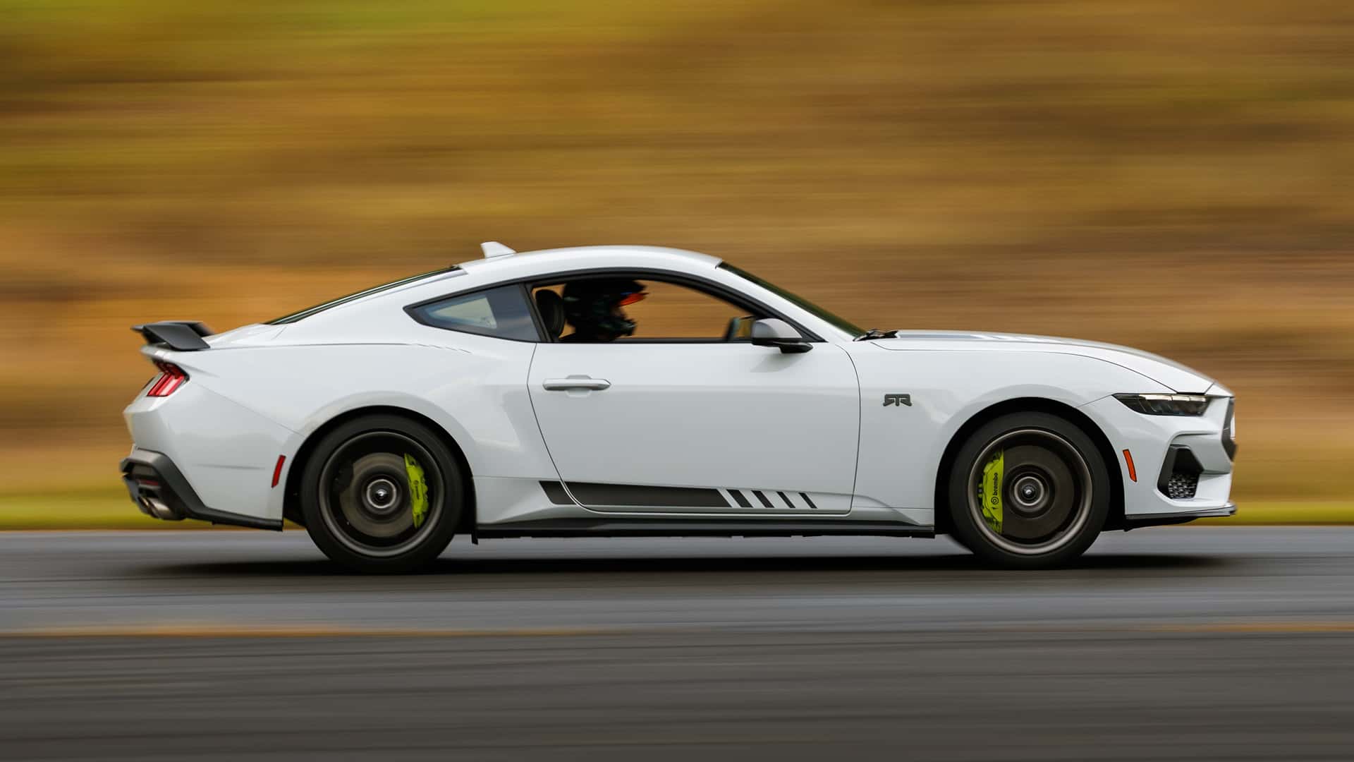 فورد موستانج 2026 تحصل على إصدار RTR لعشاق الدريفت فورد موستانج 2026 تحصل على إصدار RTR لعشاق الدريفت 13